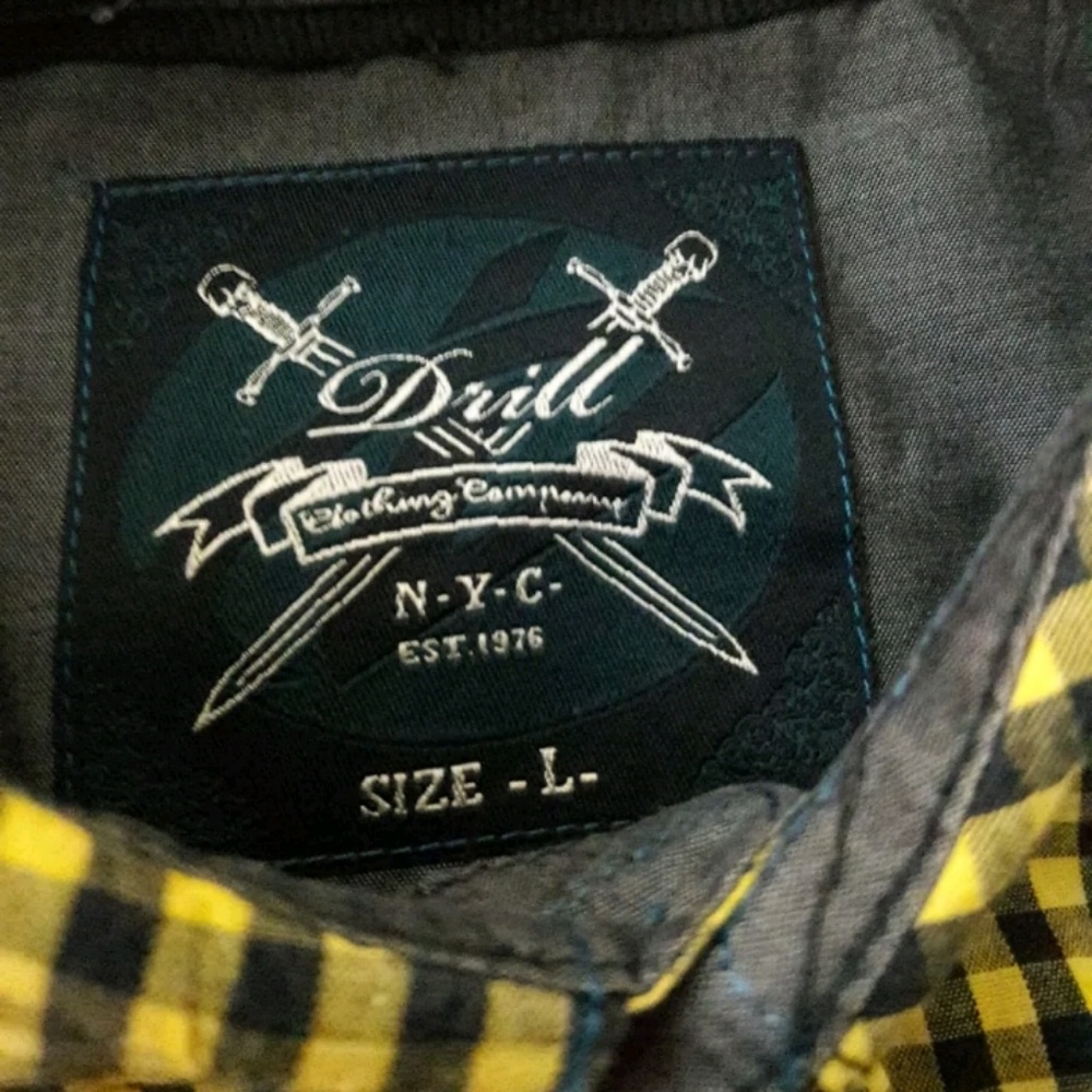 Drill Clothing Company Plaid Shirt Size Large - Picture 7 of 7